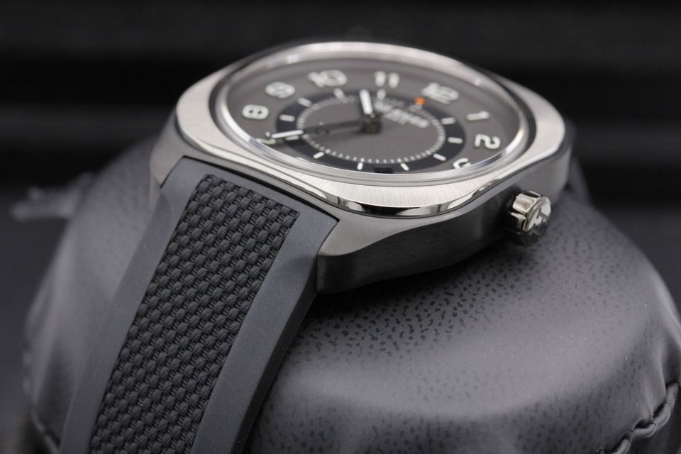 Hermes H08 W049428WW00 Image 2